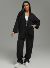 Изображение товара «Женский костюм (блузка+брюки) из жатки «Диана [черный]» арт 85158» из магазина «Ивановский-Текстиль.РФ»