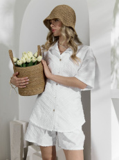 Изображение товара «Женский костюм (блузка+шорты) из фактурного полотна «Ангелина-2 [белый]» арт 89239» из магазина «Ивановский-Текстиль.РФ»