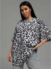 Изображение товара «Женская футболка из кулирки «Ирбис [барс]» арт 84581» из магазина «Ивановский-Текстиль.РФ»