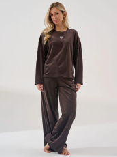 Изображение товара «Женский костюм (лонгслив+брюки) из велюра «Бархат 2406-в (шоколадный)» арт 86442» из магазина «Ивановский-Текстиль.РФ»