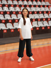 Изображение товара «Брюки для девочки из футера с лайкрой «Успех-3 [графитовый]» арт 85513» из магазина «Ивановский-Текстиль.РФ»