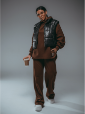 Изображение товара «Женский костюм (худи+брюки) из рибаны с лайкрой «Соната [коричневый]» арт 86343» из магазина «Ивановский-Текстиль.РФ»