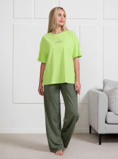 Изображение товара «Женский костюм (футболка+брюки) из кулирки «Модистика [салатовый]» арт 85523» из магазина «Ивановский-Текстиль.РФ»