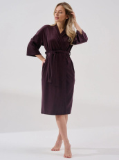Изображение товара «Женский халат (на запах с поясом) из велюра «Бархат 2405-в (бордовый)» арт 86446» из магазина «Ивановский-Текстиль.РФ»