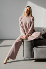 Изображение товара «Женский костюм (джемпер+брюки) из фактурного трикотажа «Материя-1 [какао]» арт 86733» из магазина «Ивановский-Текстиль.РФ»