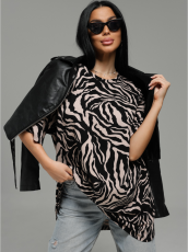 Изображение товара «Женская футболка из кулирки «Шарм [зебра]» арт 84580» из магазина «Ивановский-Текстиль.РФ»