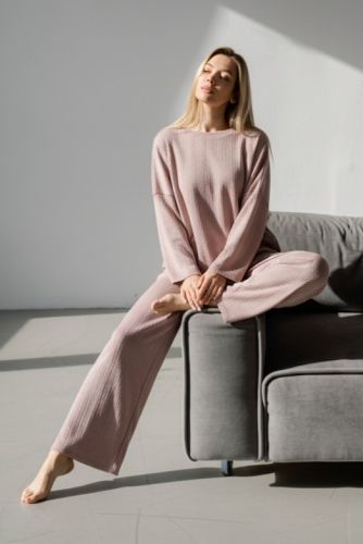 Изображение товара «Женский костюм (джемпер+брюки) из фактурного трикотажа «Материя-1 [какао]» арт 86733» из магазина «Ивановский-Текстиль.РФ»