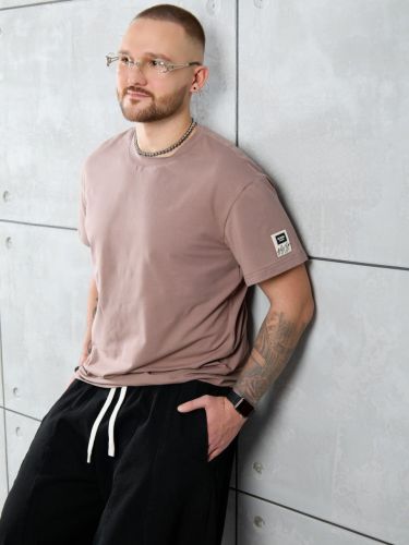 Изображение товара «Мужская футболка из кулирки с лайкрой «Арчи-1 [бежевый]» арт 88080» из магазина «Ивановский-Текстиль.РФ»