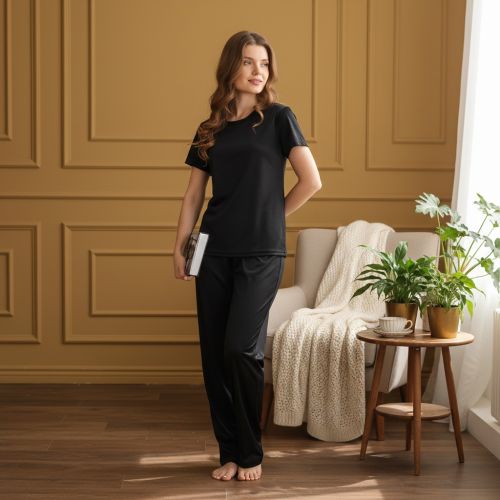 Изображение товара «Женский костюм (футболка+брюки) из стрейч-велюра «Вб-6 [черный]» арт 87805» из магазина «Ивановский-Текстиль.РФ»