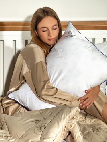 Изображение товара «Подушка лебяжий пух «Angelo letto Стандарт» арт 6531» из магазина «Ивановский-Текстиль.РФ»