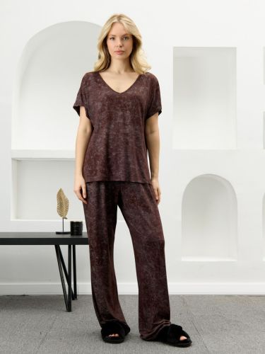 Изображение товара «Женский костюм (футболка+брюки) из вискозы «Миэла-2 [шоколадный]» арт 87689» из магазина «Ивановский-Текстиль.РФ»