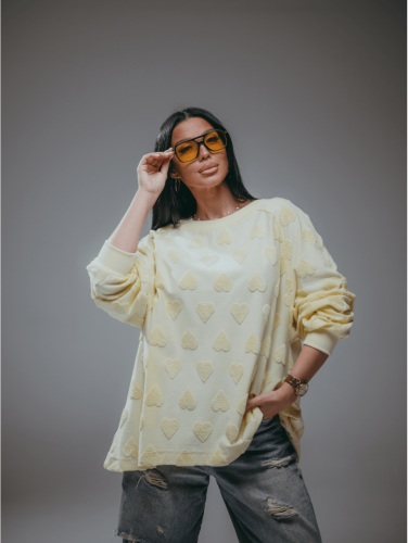 Изображение товара «Женский свитшот из махры жаккард «Ребека [сердца сливочное масло]» арт 86173» из магазина «Ивановский-Текстиль.РФ»