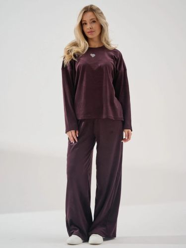 Изображение товара «Женский костюм (лонгслив+брюки) из велюра «Бархат 2406-в (бордовый)» арт 86441» из магазина «Ивановский-Текстиль.РФ»