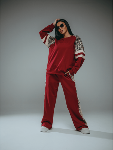 Изображение товара «Женский костюм (свитшот+брюки) из футера с лайкрой «Хлоя [бордо]» арт 86816» из магазина «Ивановский-Текстиль.РФ»