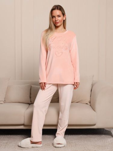 Изображение товара «Женский костюм (джемпер+брюки) из вельмонда «Монпансье-4 [пудровый]» арт 77162» из магазина «Ивановский-Текстиль.РФ»