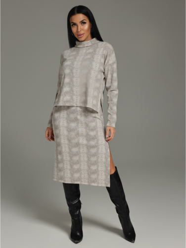 Изображение товара «Женский костюм (свитшот+юбка) из кашкорсе «Кортни [мокко]» арт 77366» из магазина «Ивановский-Текстиль.РФ»