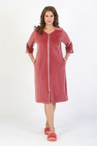 Изображение товара «Посл размер Женский халат (на молнии) из велюра «Саломея (брусничный)» арт 87498» из магазина «Ивановский-Текстиль.РФ»