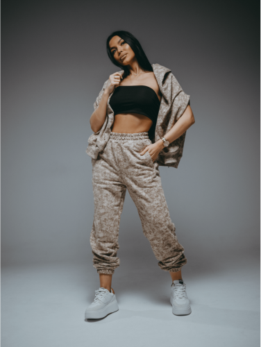 Изображение товара «Женские брюки из футера 3х нитки пенье фирча «Стиль [бежевый варенка]» арт 86178» из магазина «Ивановский-Текстиль.РФ»