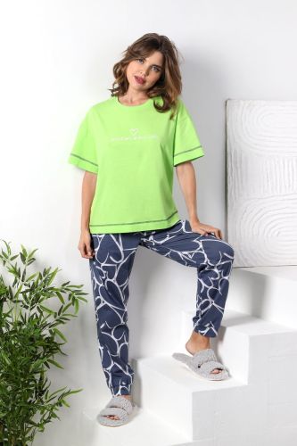 Изображение товара «Женский костюм (футболка+брюки) из кулирки «Келли-1 [салатовый]» арт 81085» из магазина «Ивановский-Текстиль.РФ»