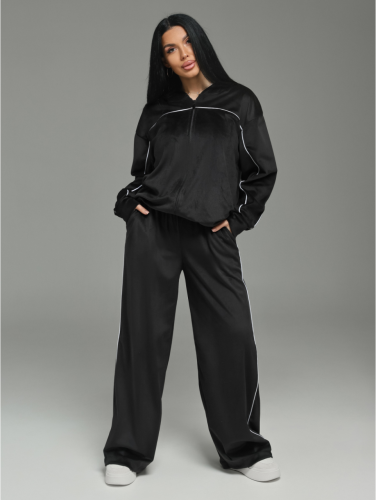 Изображение товара «Женский костюм (толстовка+брюки) из велюра «Пандора [черный]» арт 87533» из магазина «Ивановский-Текстиль.РФ»
